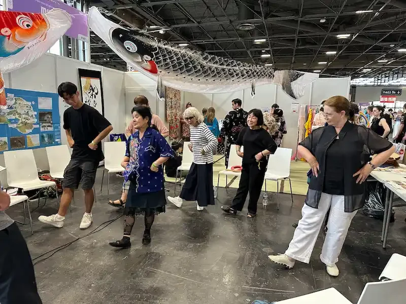 culture okinawa - Performance danse traditionnelle okinawa Culture okinawa performance danse traditionnelle okinawa