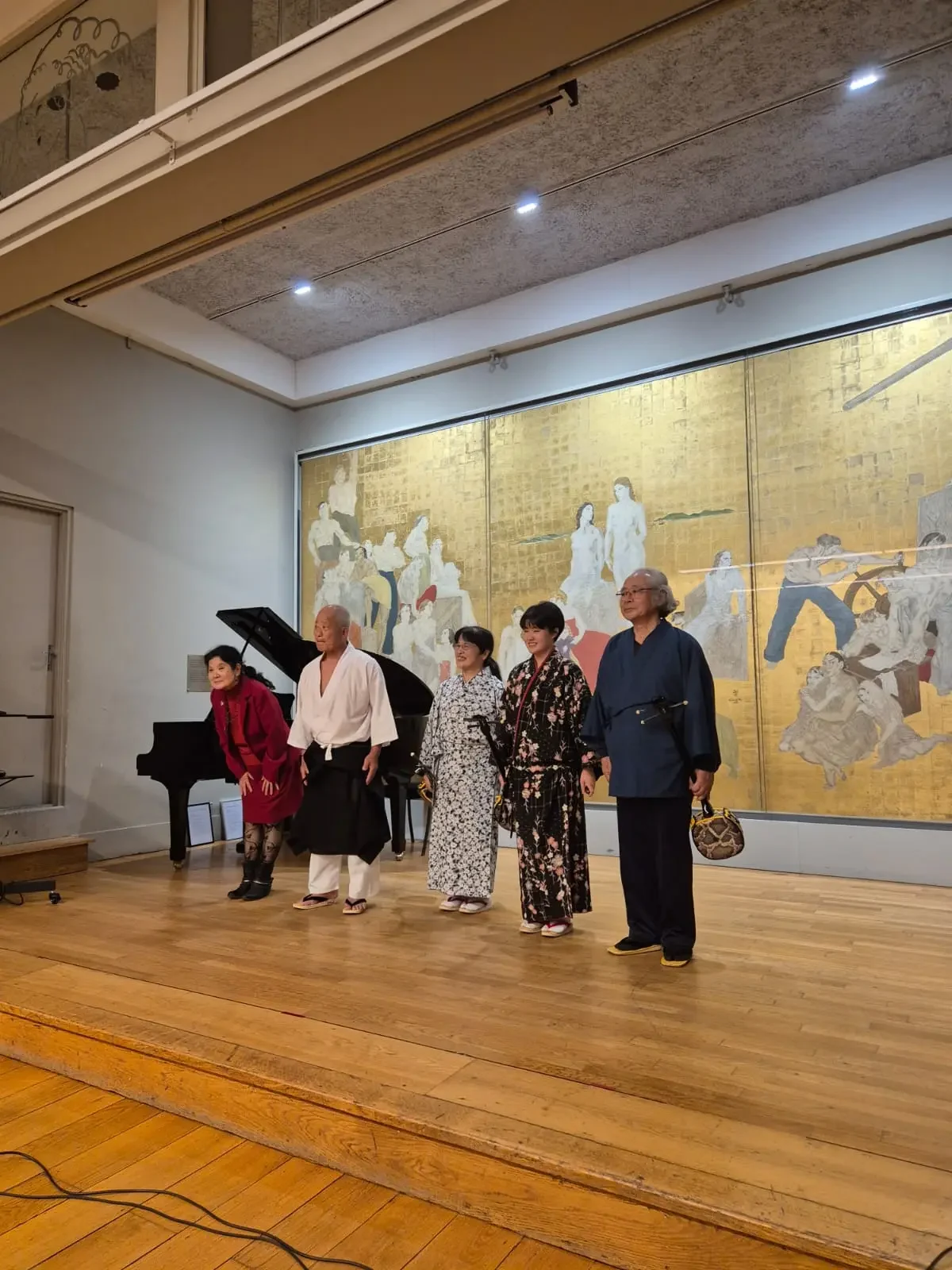 Célébrons ensemble la culture d'Okinawa Paris Club de sanshin